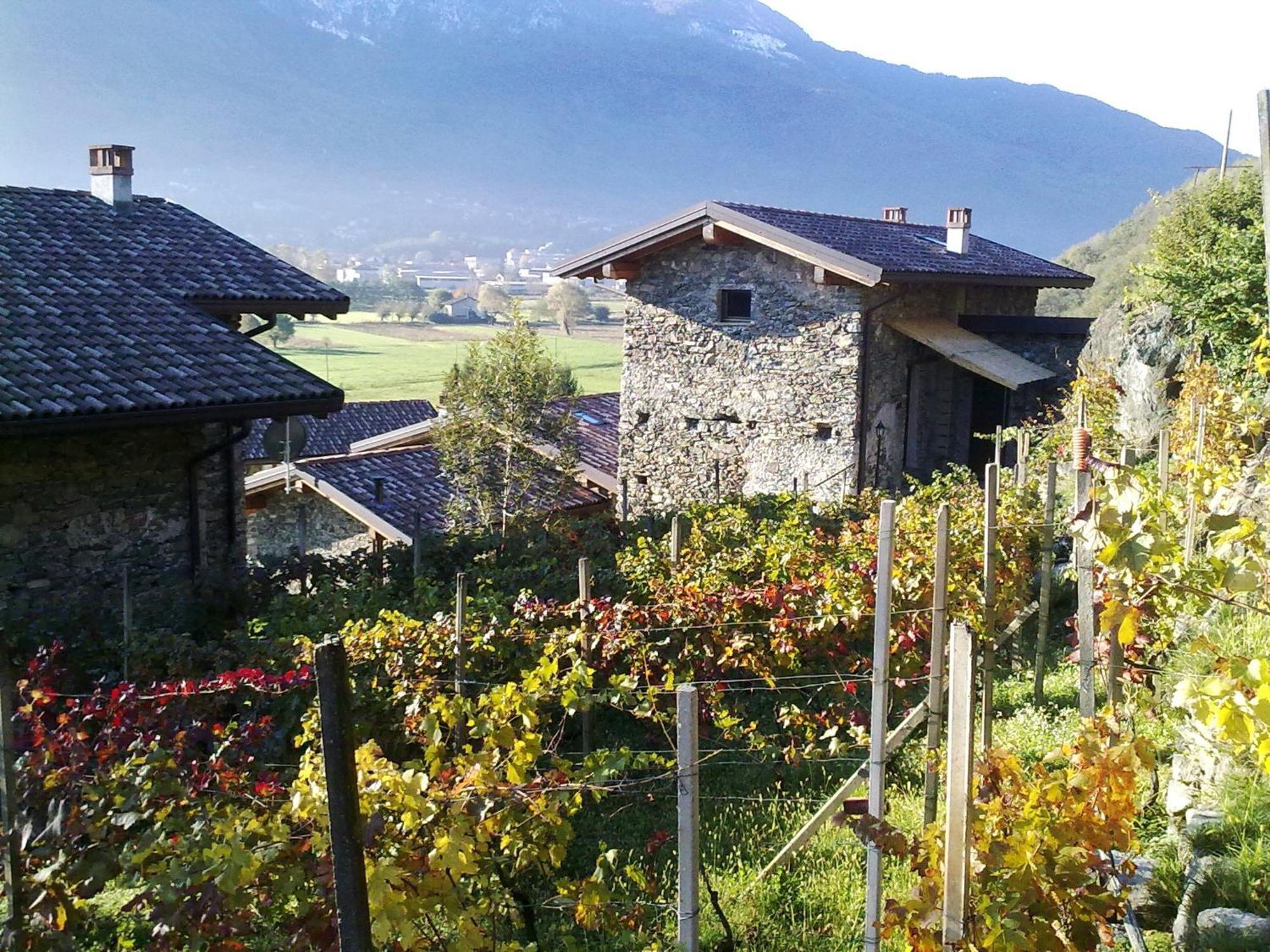 Borgo Erbiola Colico Exterior foto