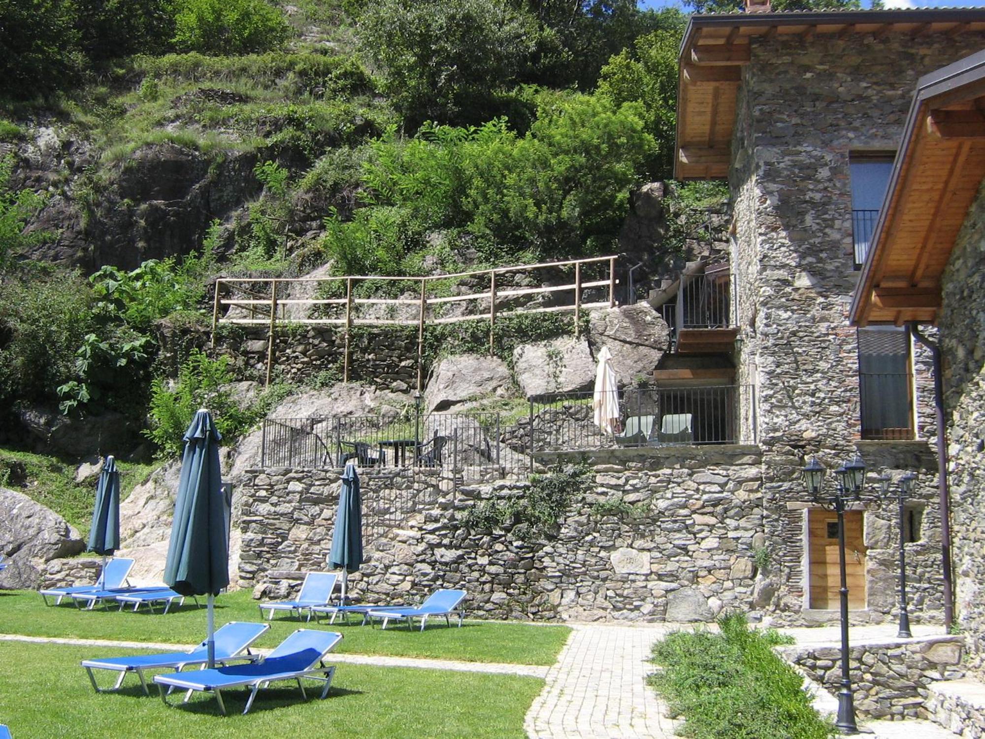 Borgo Erbiola Colico Exterior foto