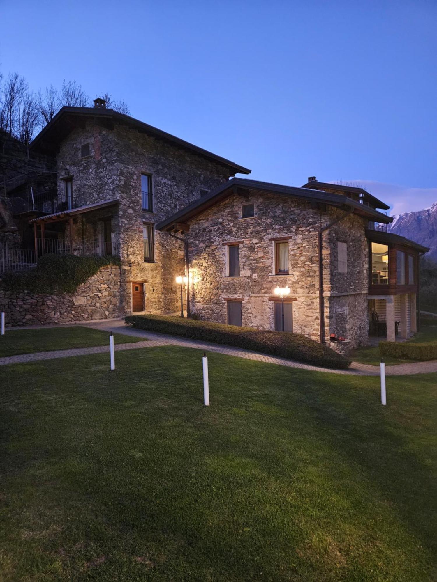 Borgo Erbiola Colico Exterior foto