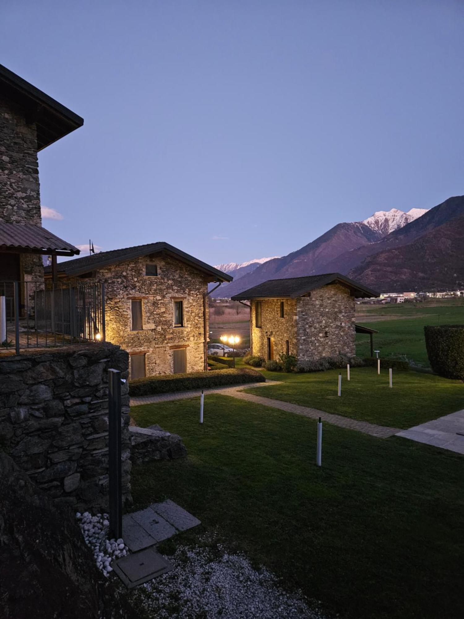 Borgo Erbiola Colico Exterior foto