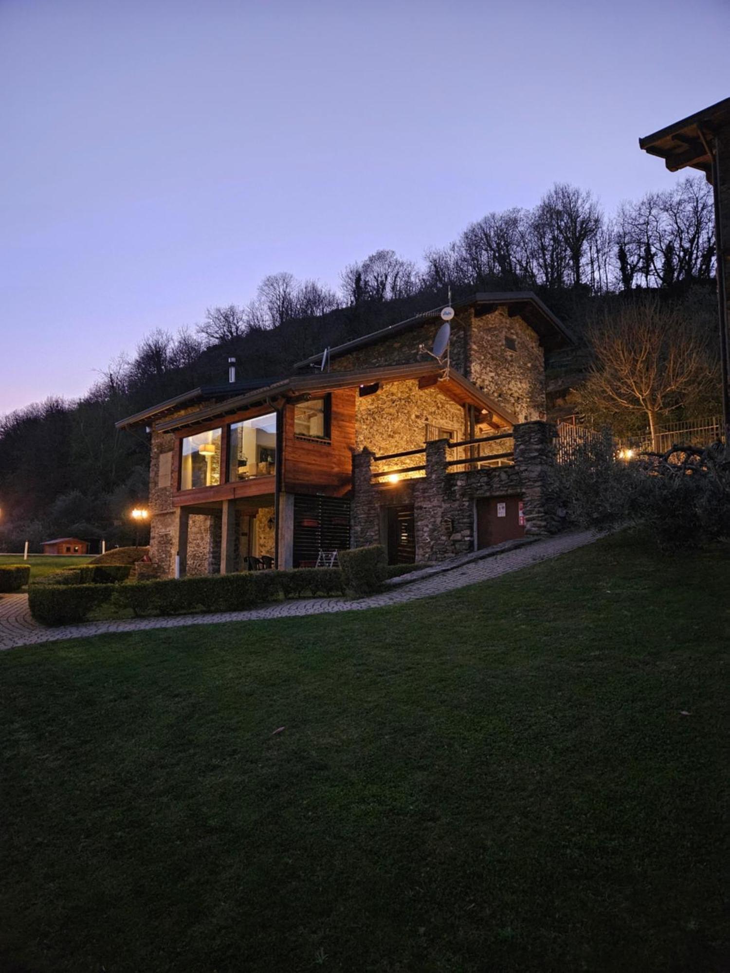 Borgo Erbiola Colico Exterior foto
