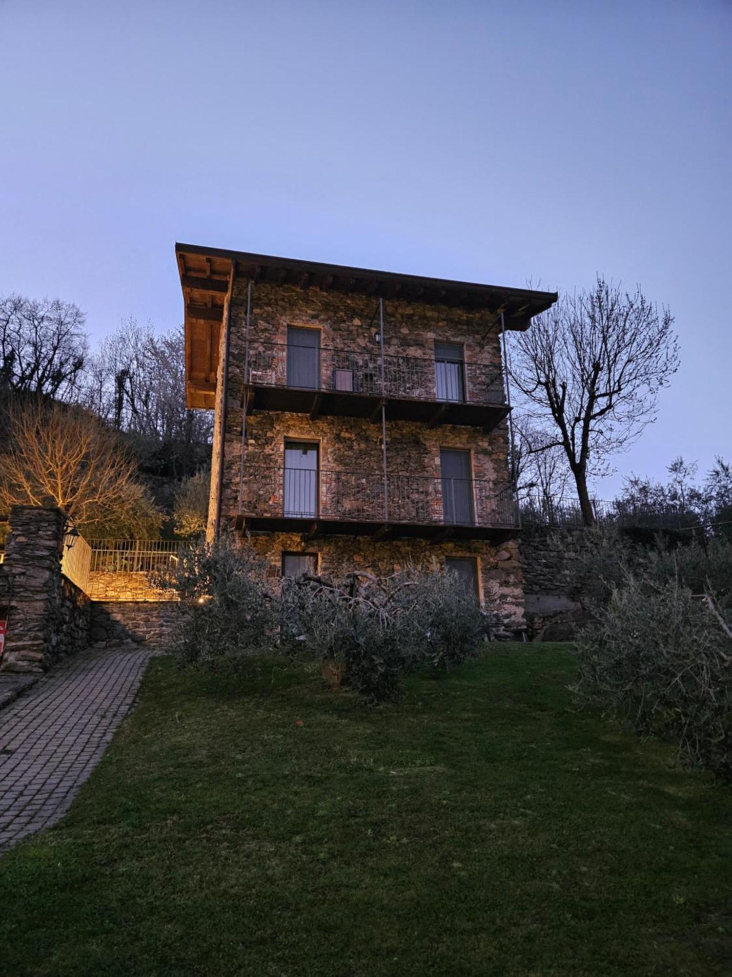 Borgo Erbiola Colico Exterior foto